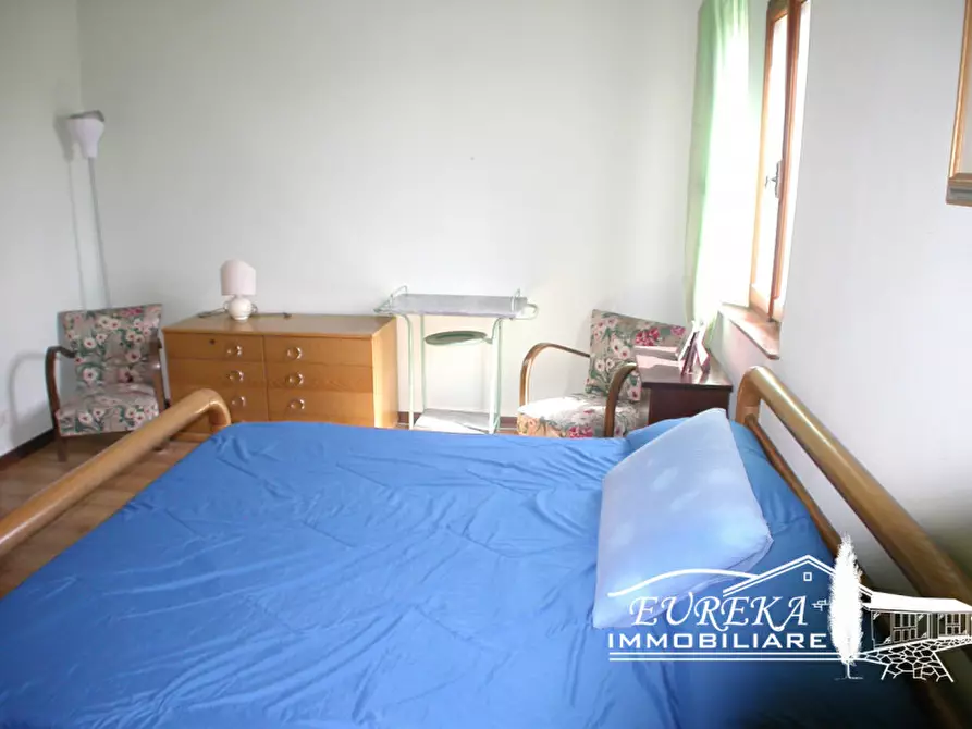 Immagine 18 di Appartamento in vendita  a Castiglione Del Lago