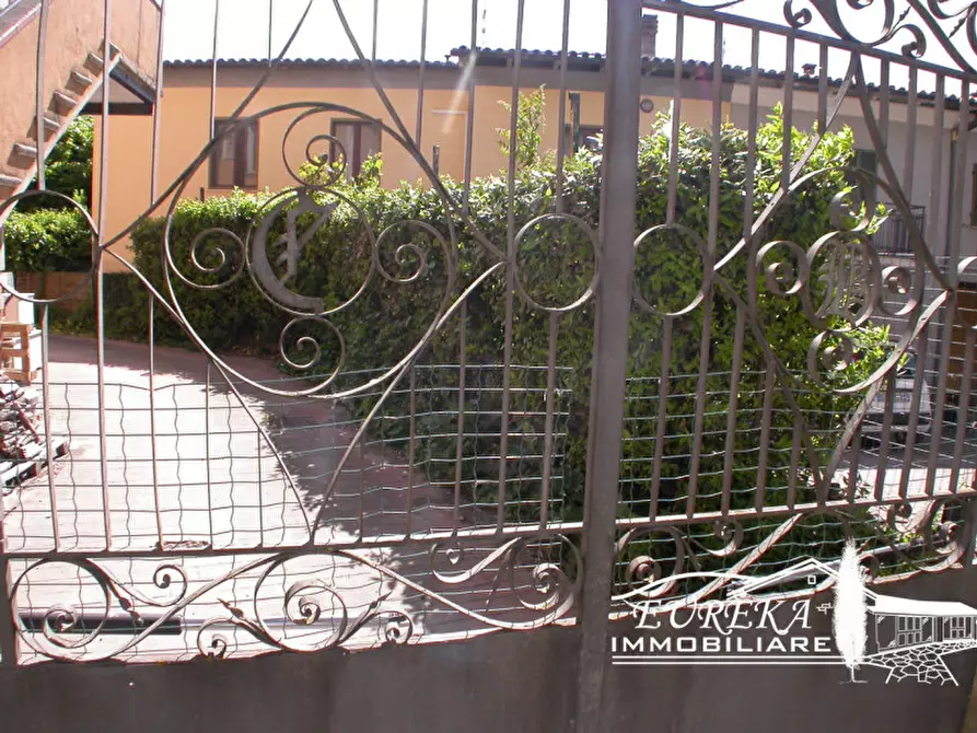 Immagine 38 di Appartamento in vendita  a Castiglione Del Lago