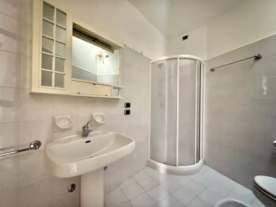 Immagine 16 di Casa indipendente in vendita  in Vicolo Chiesuolo 10 a Bardolino