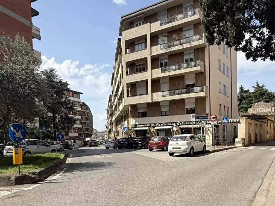 Immagine 8 di Appartamento in vendita  in VIA DELLE PANCHE a Firenze