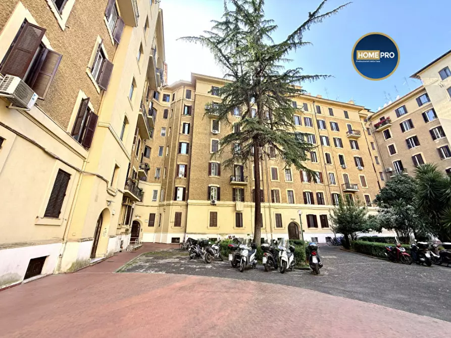 Immagine 13 di Appartamento in affitto  in Viale Delle Milizie 76 a Roma