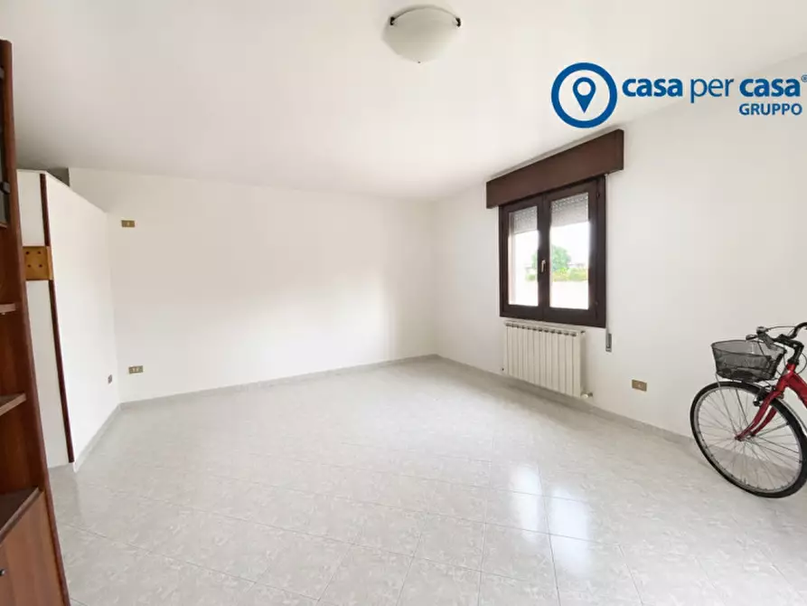 Immagine 18 di Casa indipendente in vendita  in Via Pavese a Porto Viro
