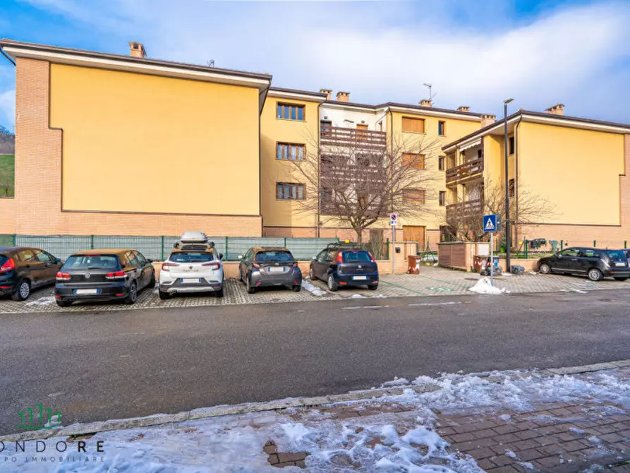 Immagine 6 di Appartamento in vendita  in via pertini a Monte San Pietro