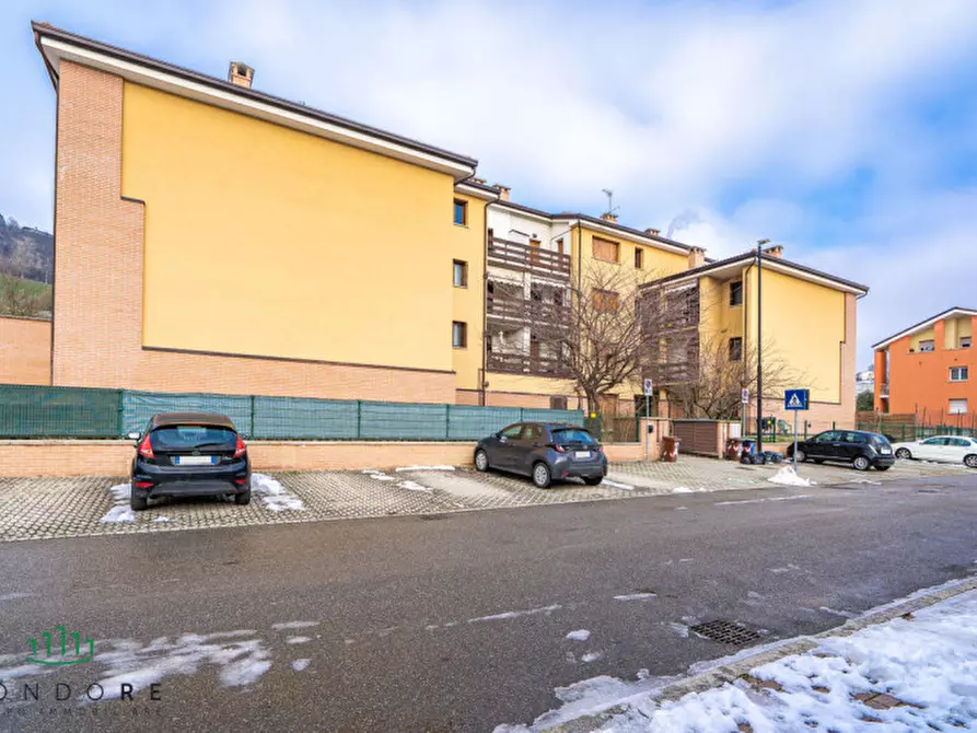 Immagine 7 di Appartamento in vendita  in via pertini a Monte San Pietro