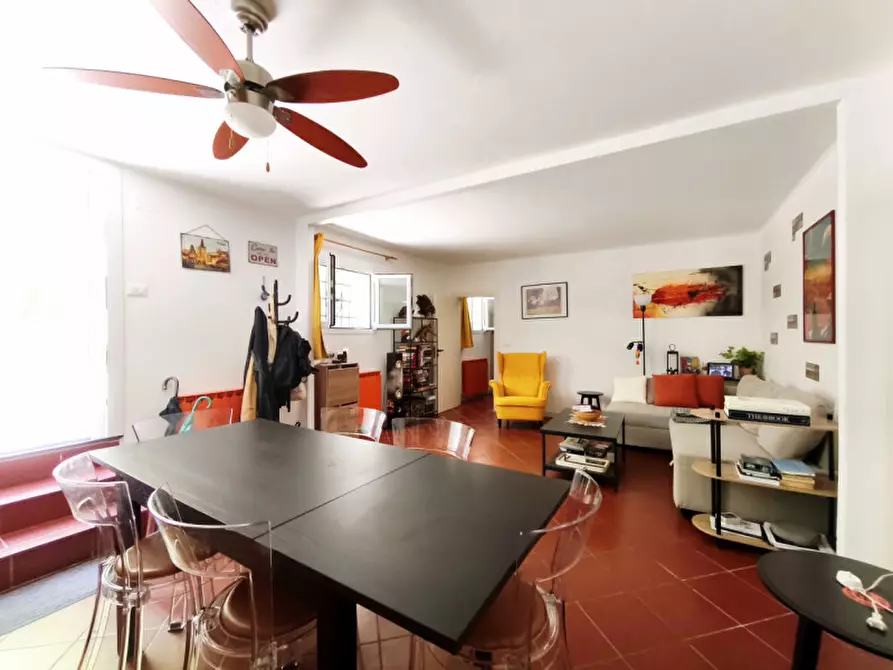 Immagine 11 di Appartamento in vendita  in Via Mezzofanti 39 a Bologna