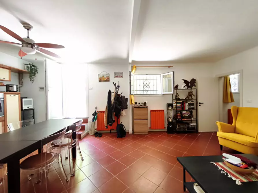 Immagine 12 di Appartamento in vendita  in Via Mezzofanti 39 a Bologna