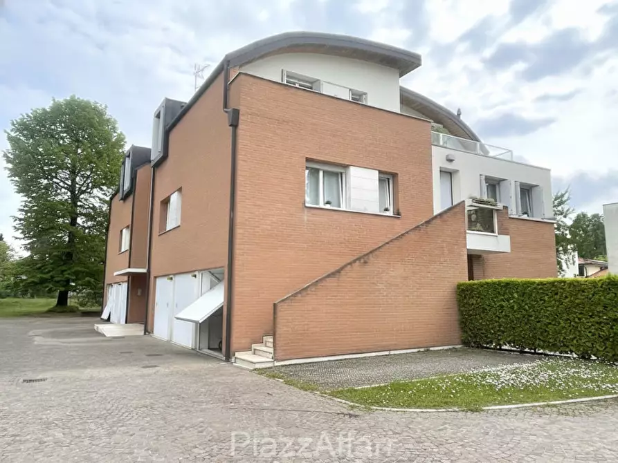 Immagine 4 di Appartamento in vendita  in Strada Vecchia di San Pelaio a Treviso