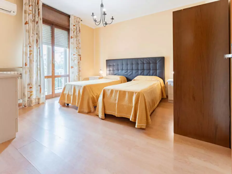 Immagine 2 di Hotel in vendita  in VIA STRA` a Colognola Ai Colli