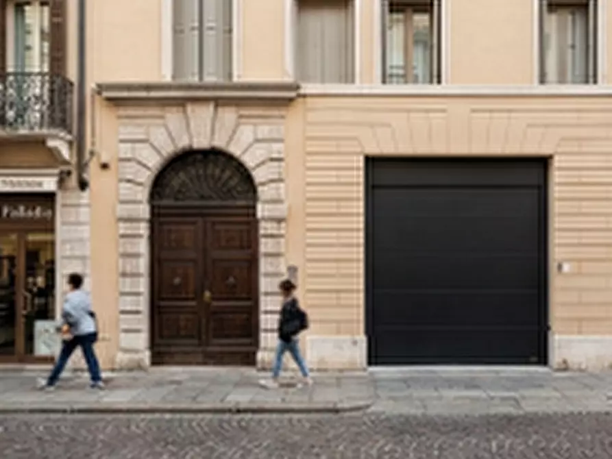 Immagine 2 di Casa indipendente in vendita  in Corso Antonio Fogazzaro a Vicenza