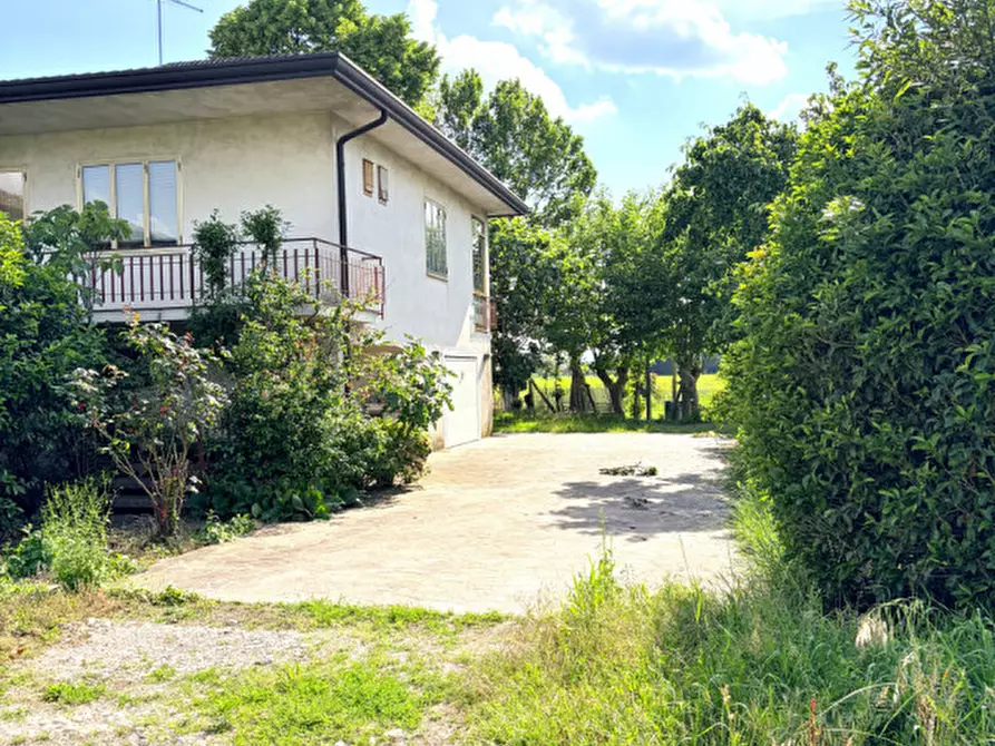 Immagine 36 di Casa bifamiliare in vendita  in Via Torino a Albignasego