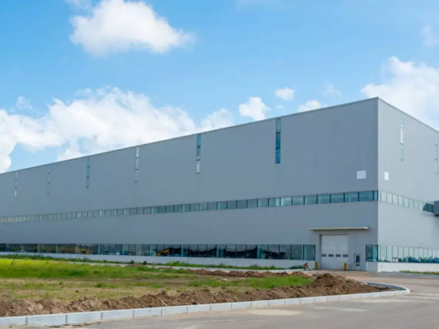 Immagine 2 di Capannone industriale in vendita  in via Archimede a San Martino Buon Albergo
