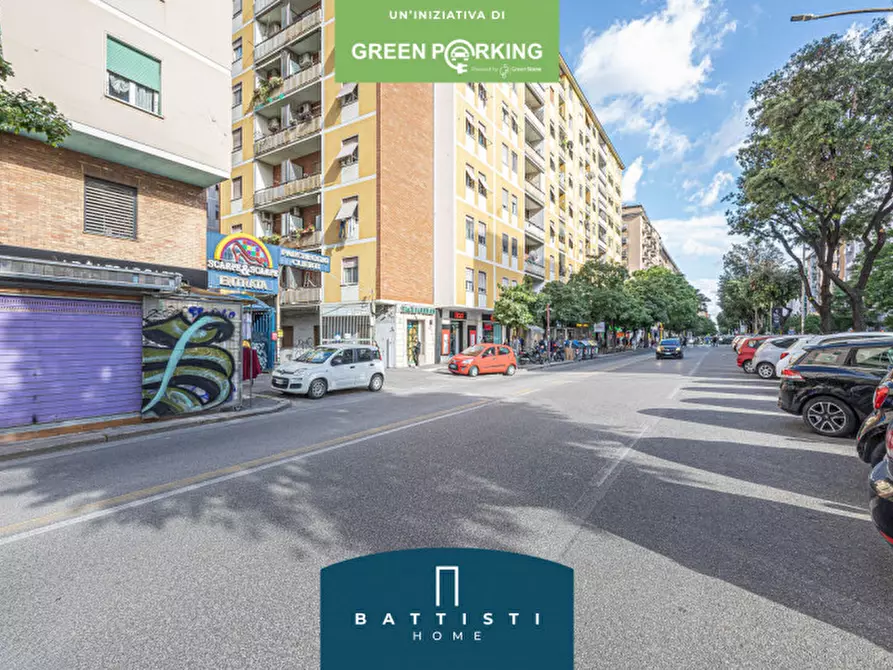 Immagine 30 di Garage in vendita  in Viale Guglielmo Marconi 77 a Roma