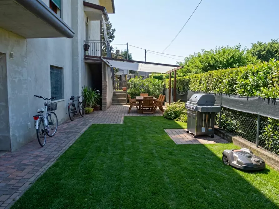 Immagine 1 di Appartamento in vendita  in strada provinciale a Romano D'ezzelino