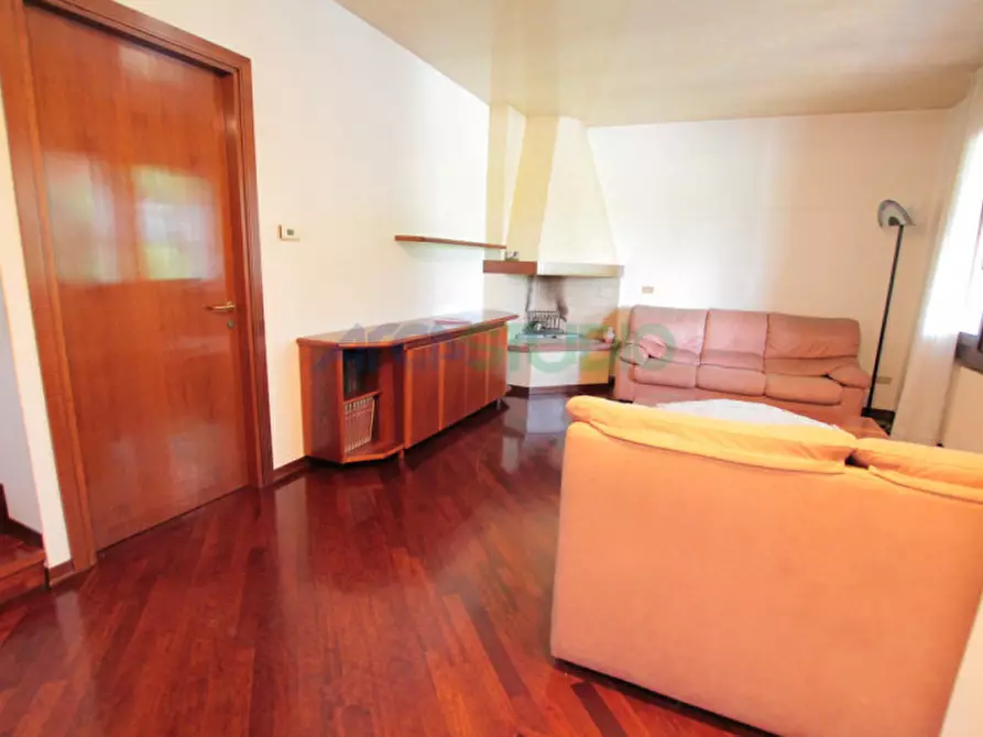 Immagine 38 di Casa bifamiliare in vendita  in Via delle Fontane a Sandrigo