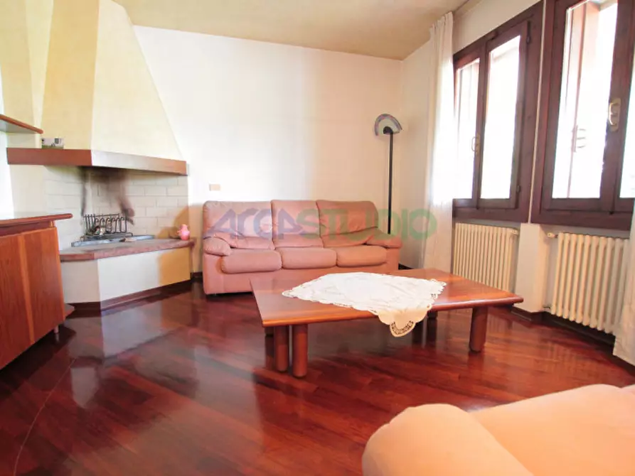 Immagine 45 di Casa bifamiliare in vendita  in Via delle Fontane a Sandrigo