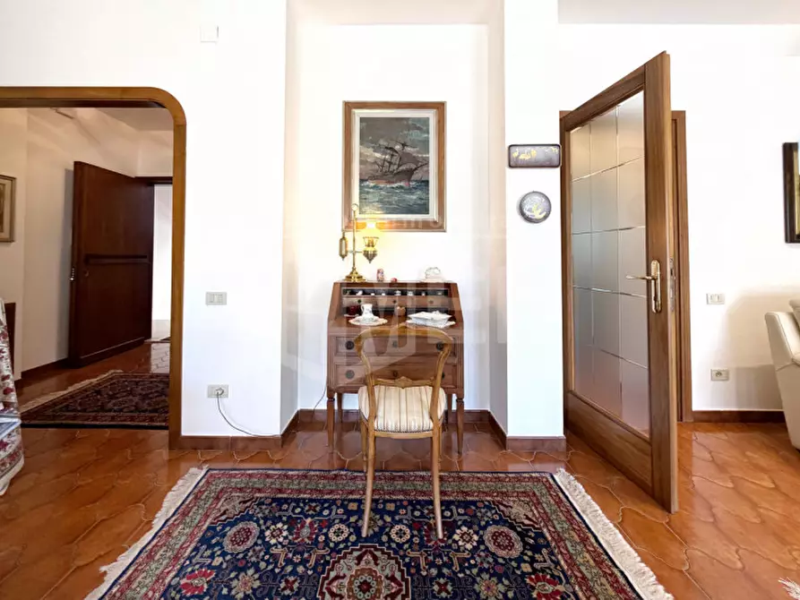 Immagine 8 di Appartamento in vendita  in Via Bartolena a Livorno