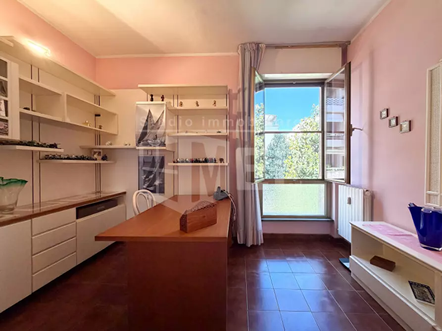 Immagine 21 di Appartamento in vendita  in Via Bartolena a Livorno