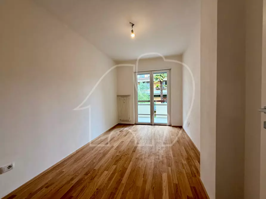 Immagine 3 di Appartamento in vendita  in Giacomo-Leopardi-Straße - Via G. Leopardi a Merano .Meran.