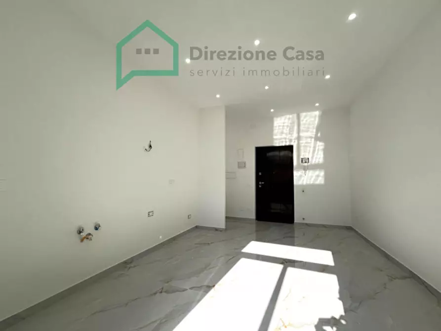 Immagine 13 di Appartamento in vendita  in CORSO MALTA a Napoli