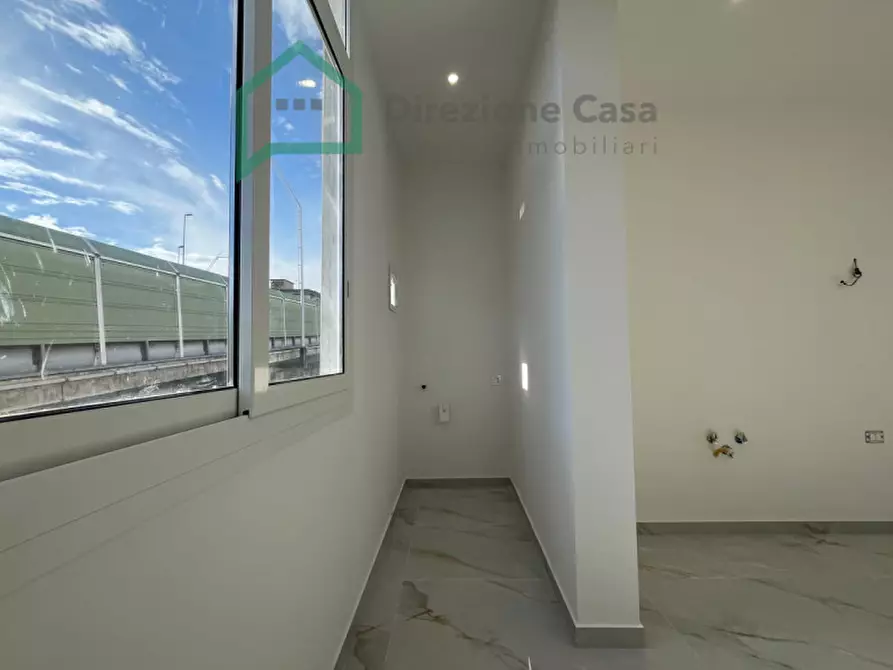 Immagine 14 di Appartamento in vendita  in CORSO MALTA a Napoli