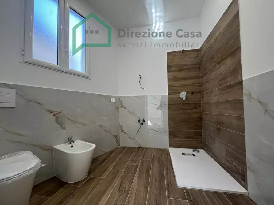Immagine 25 di Appartamento in vendita  in CORSO MALTA a Napoli
