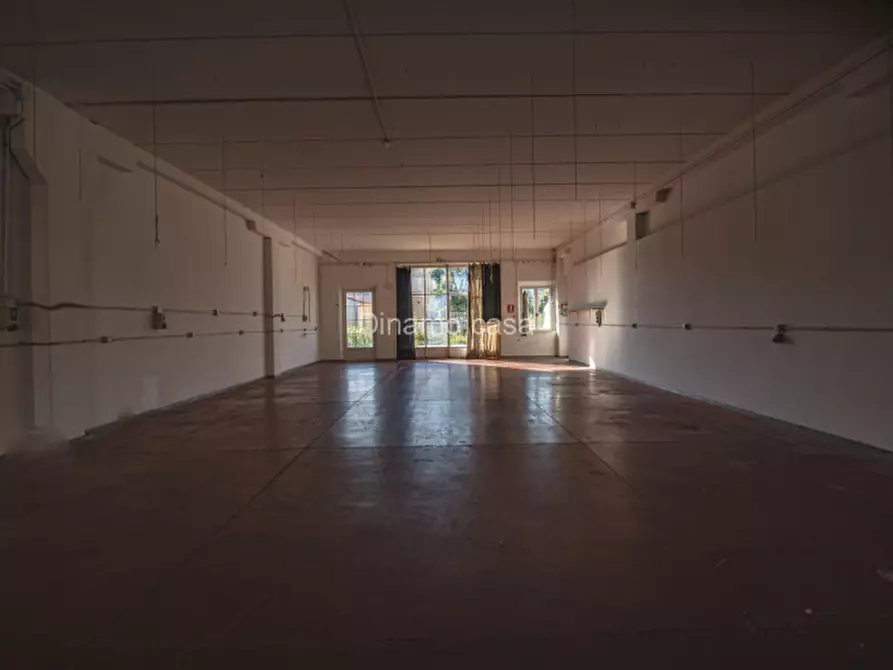 Immagine 13 di Appartamento in vendita  in via brunella a Carmignano