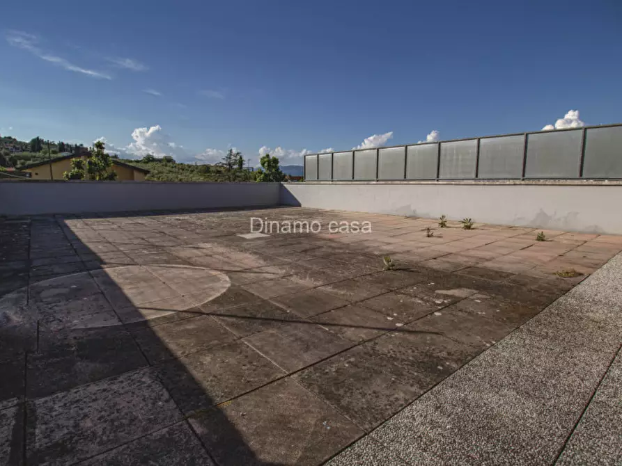 Immagine 17 di Appartamento in vendita  in via brunella a Carmignano