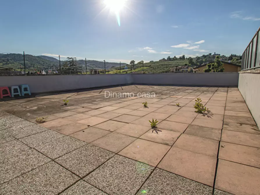Immagine 23 di Appartamento in vendita  in via brunella a Carmignano