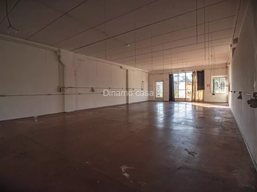Immagine 27 di Appartamento in vendita  in via brunella a Carmignano