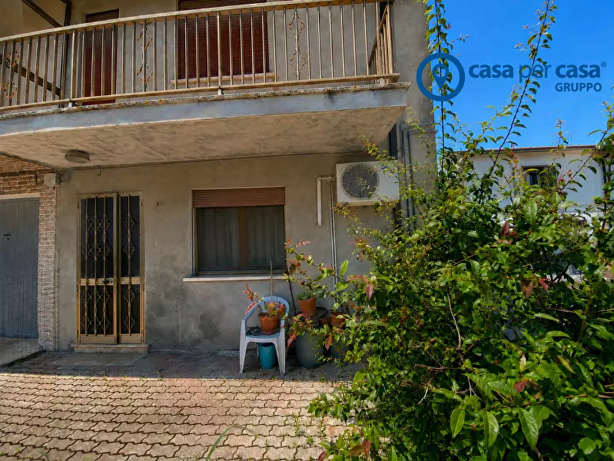Immagine 4 di Villetta a schiera in vendita  in Via Marangona a Porto Viro