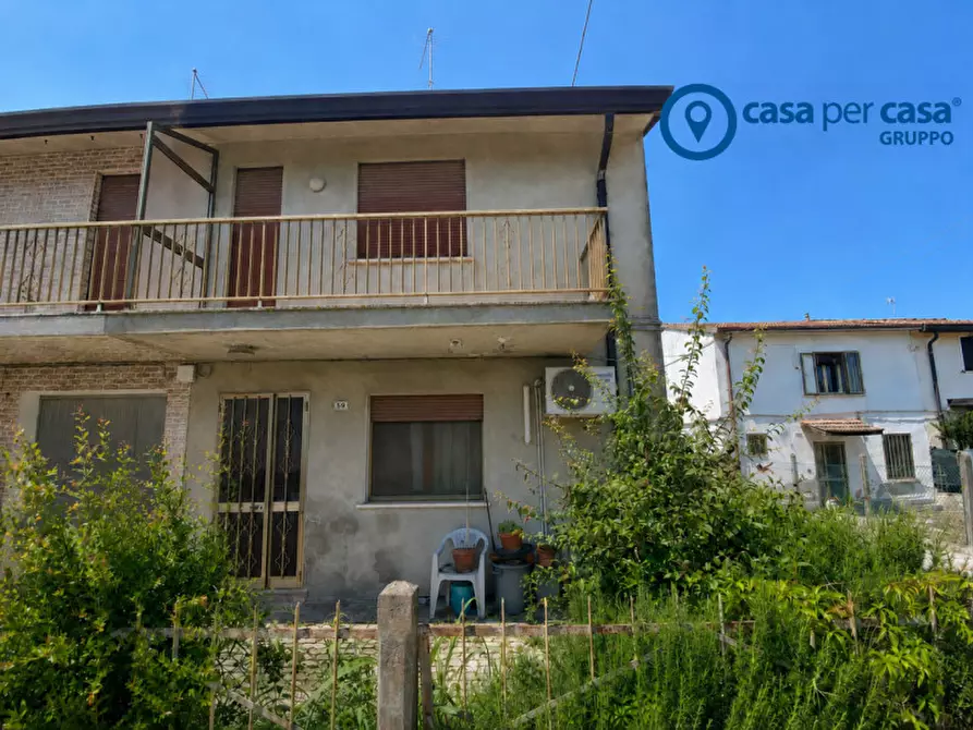 Immagine 25 di Villetta a schiera in vendita  in Via Marangona a Porto Viro