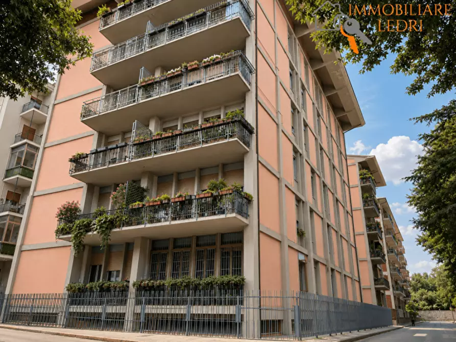Immagine 3 di Appartamento in vendita  in via Querini a Verona
