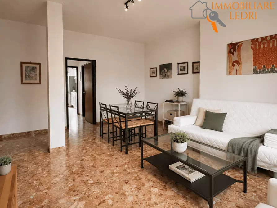 Immagine 16 di Appartamento in vendita  in via Querini a Verona