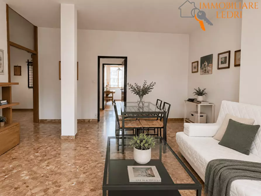 Immagine 19 di Appartamento in vendita  in via Querini a Verona