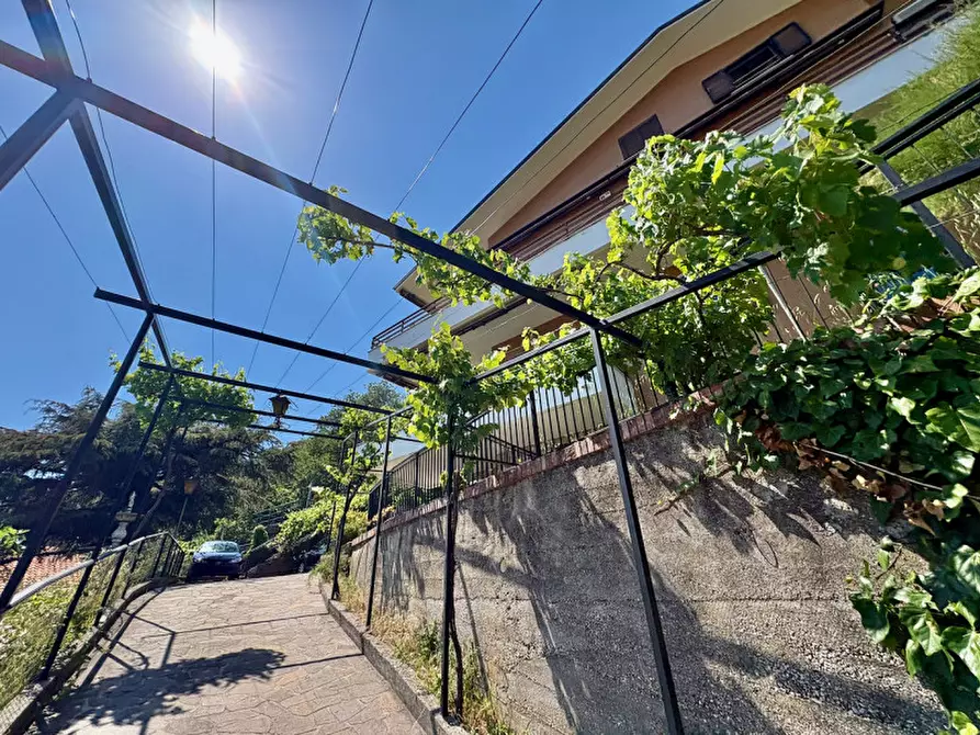 Immagine 6 di Appartamento in vendita  in Via Castelmonte 16 a Trieste