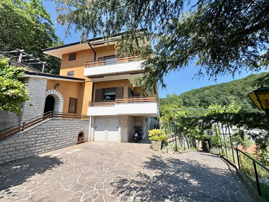 Immagine 9 di Appartamento in vendita  in Via Castelmonte 16 a Trieste