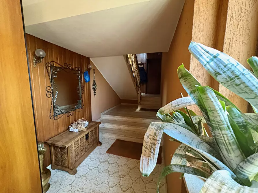 Immagine 12 di Appartamento in vendita  in Via Castelmonte 16 a Trieste