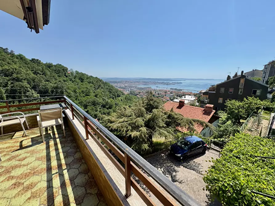 Immagine 22 di Appartamento in vendita  in Via Castelmonte 16 a Trieste