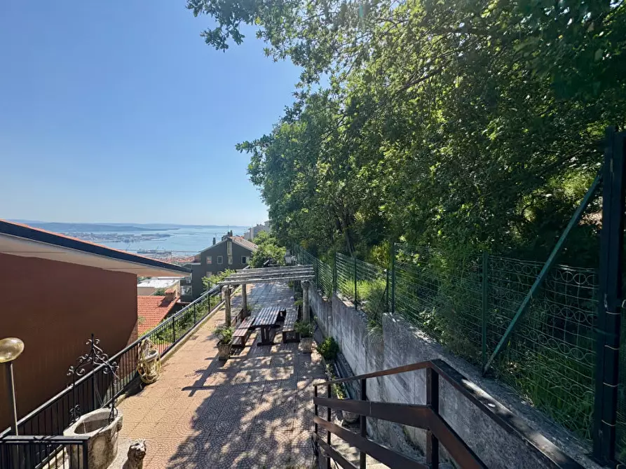 Immagine 90 di Appartamento in vendita  in Via Castelmonte 16 a Trieste