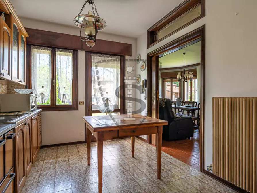 Immagine 4 di Casa indipendente in vendita  in Via Piazza Cimberle 37 a Mussolente