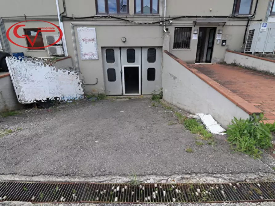 Immagine 3 di Laboratorio in vendita  in uscita casello a Terranuova Bracciolini