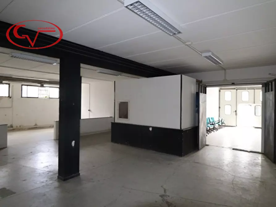 Immagine 10 di Laboratorio in vendita  in uscita casello a Terranuova Bracciolini