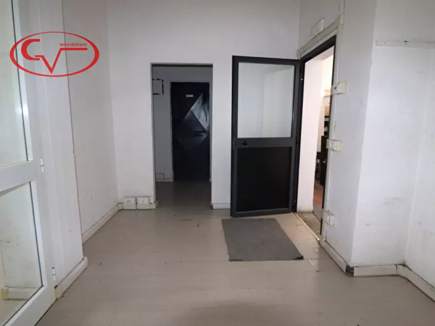 Immagine 13 di Laboratorio in vendita  in uscita casello a Terranuova Bracciolini