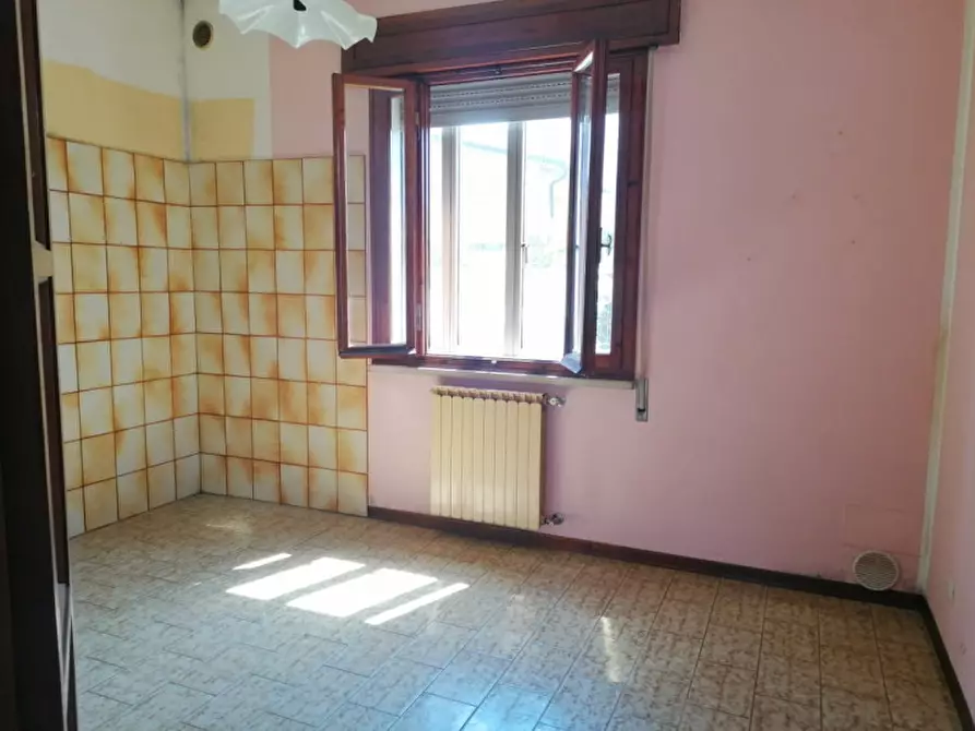 Immagine 8 di Casa indipendente in vendita  in Via Tommaso Sciacca a Lendinara