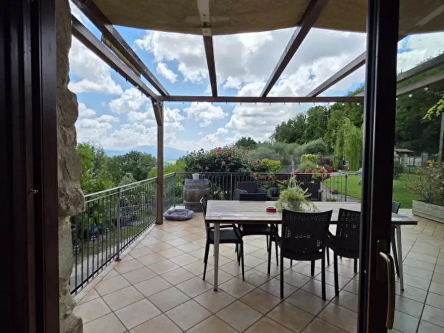 Immagine 12 di Rustico / casale in vendita  a Perugia