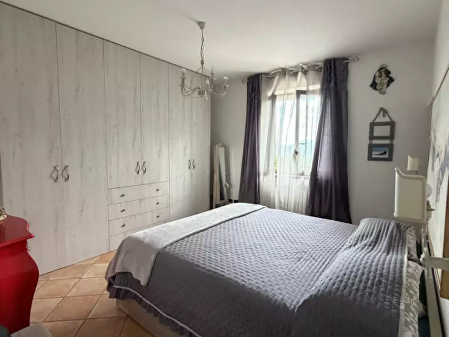 Immagine 39 di Rustico / casale in vendita  a Perugia