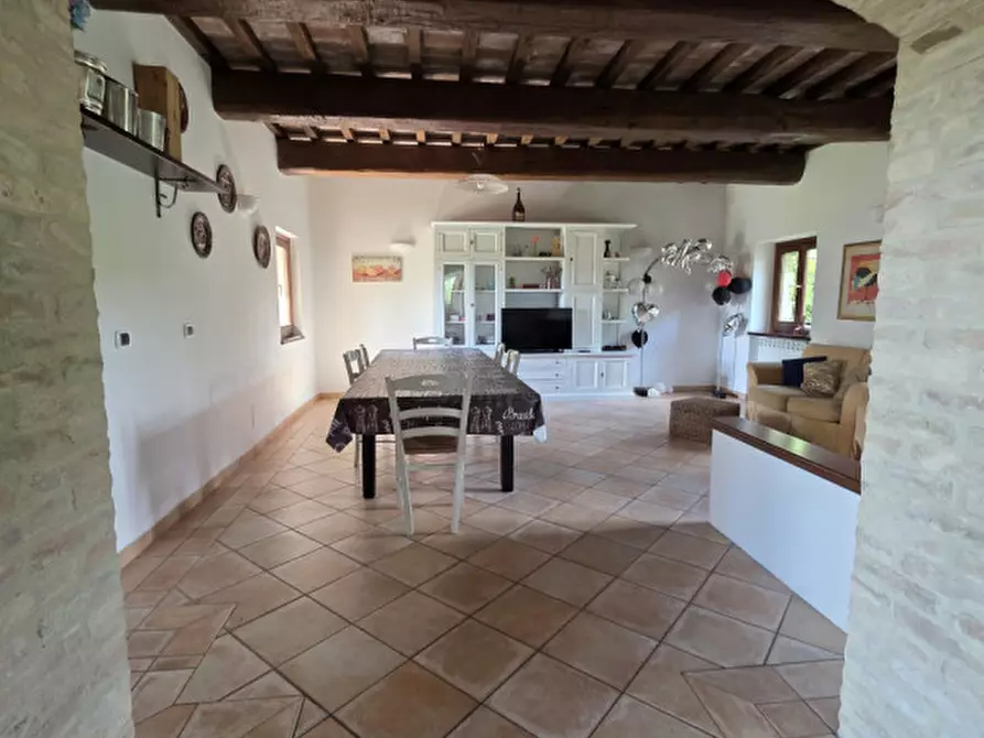 Immagine 48 di Rustico / casale in vendita  a Perugia