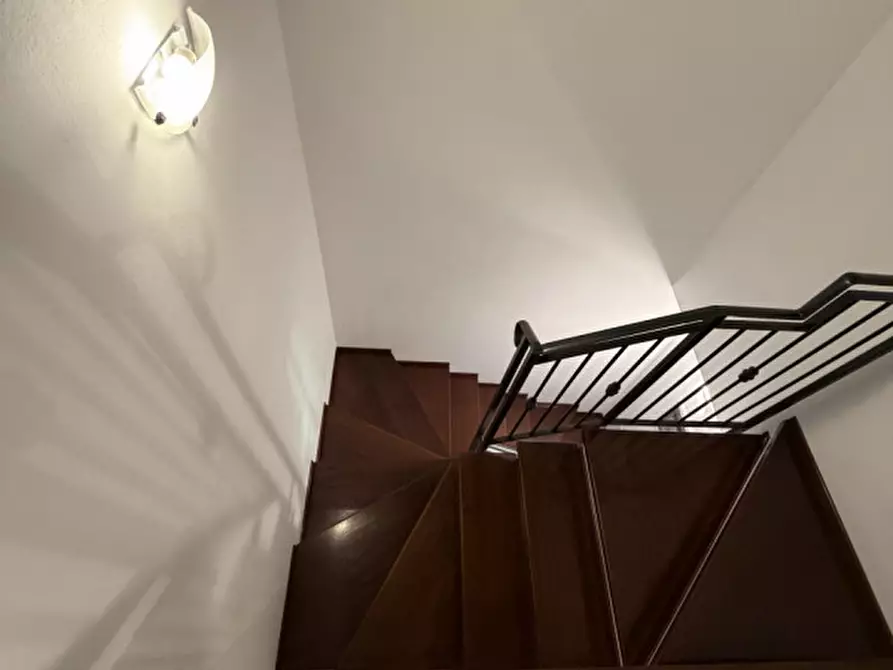 Immagine 55 di Rustico / casale in vendita  a Perugia