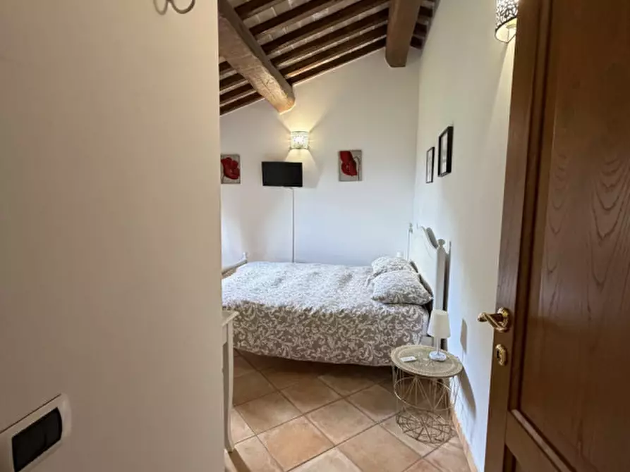Immagine 58 di Rustico / casale in vendita  a Perugia