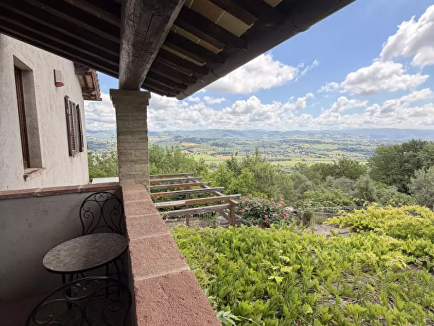 Immagine 63 di Rustico / casale in vendita  a Perugia
